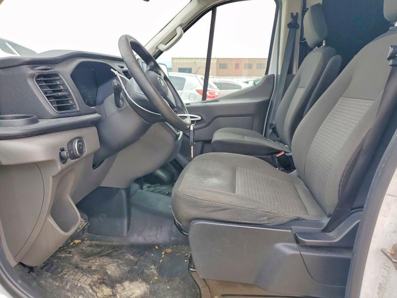 61347726 :رقم المزاد ، 1FTBR2C87LKA07290 vin ، 2020 Ford Transit مزاد بيع