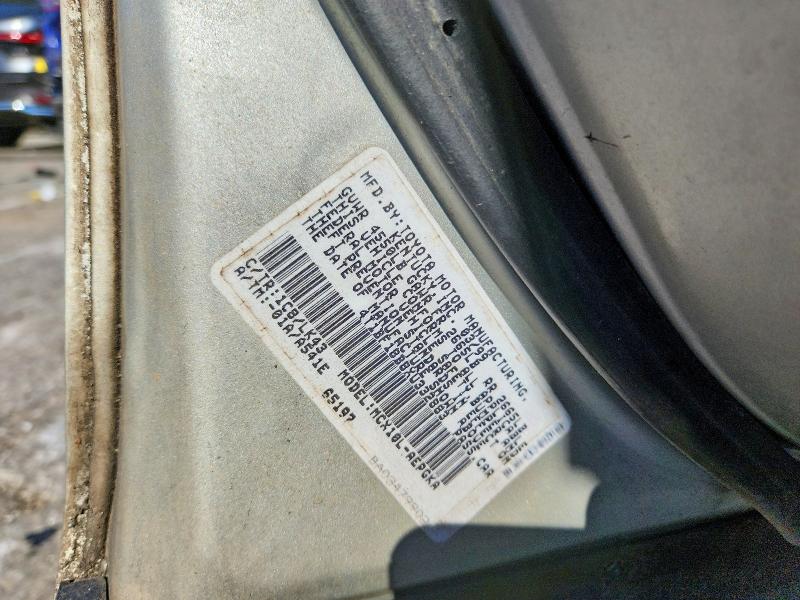 60141266 :رقم المزاد ، 4T1BF18B8XU332883 vin ، 1999 Toyota Avalon مزاد بيع