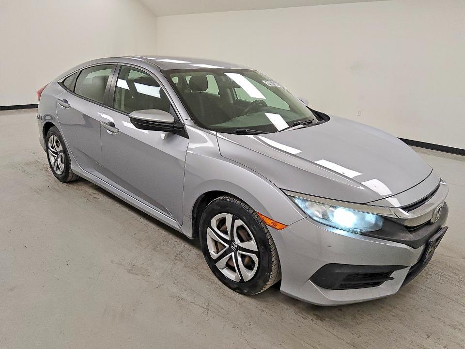 2018 Honda Civic მანქანა იყიდება აუქციონზე, vin: 2HGFC2F58JH562386, აუქციონის ნომერი: 58087636