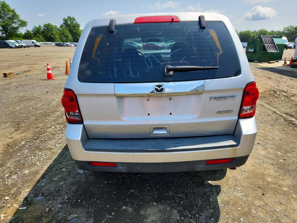61353576 :رقم المزاد ، 4F2CY9C72BKM01057 vin ، 2011 Mazda Tribute مزاد بيع