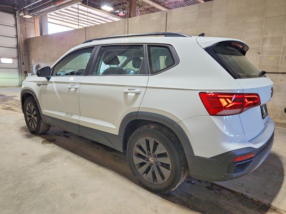 60034766 :رقم المزاد ، 3VVMX7B29NM087620 vin ، 2022 Volkswagen Taos مزاد بيع