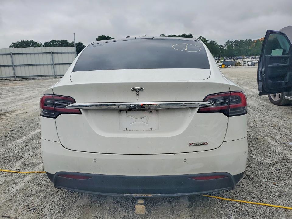 Продажа на аукционе авто 2016 Tesla Model X, vin: 5YJXCBE40GF008995, номер лота: 60837936