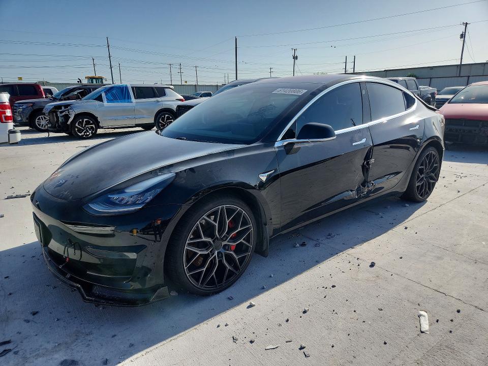 2018 Tesla Model 3 მანქანა იყიდება აუქციონზე, vin: 5YJ3E1EB6JF074041, აუქციონის ნომერი: 61420806