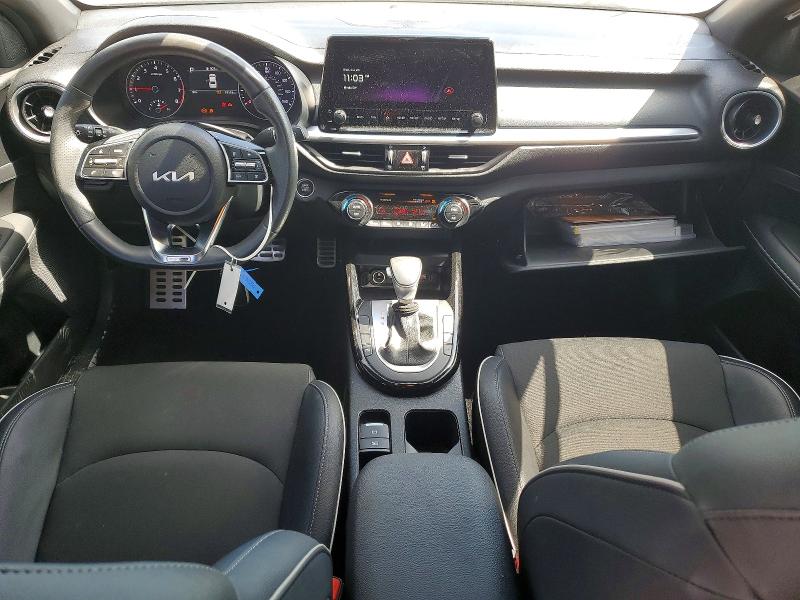 2024 Kia Forte მანქანა იყიდება აუქციონზე, vin: 3KPF54AD4RE771649, აუქციონის ნომერი: 62071656