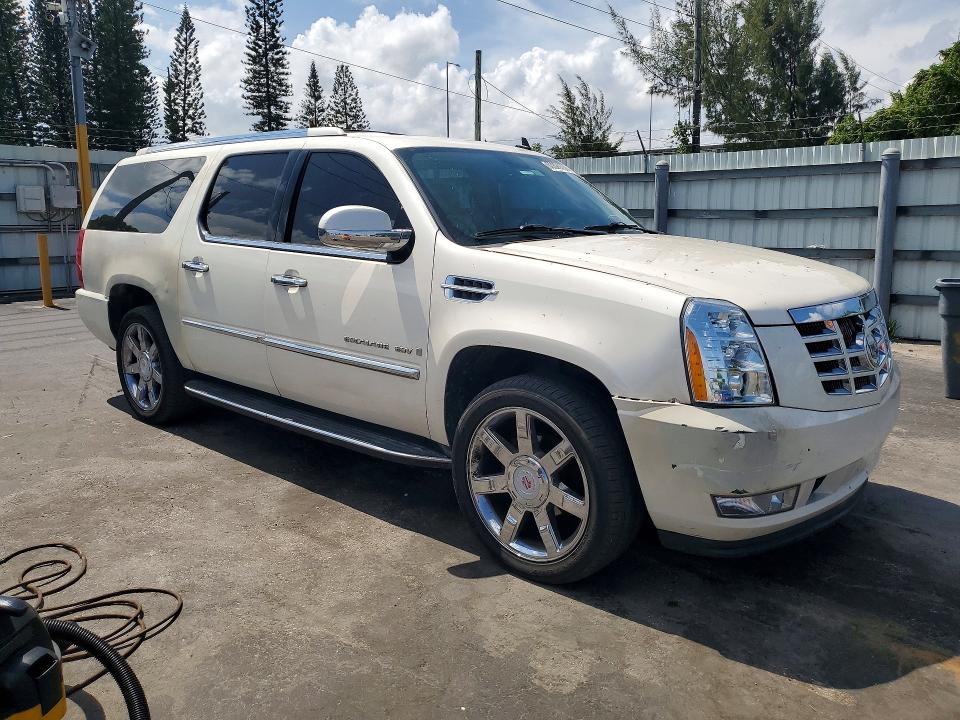 62826706 :رقم المزاد ، 1GYFK66878R271742 vin ، 2008 Cadillac Escalade مزاد بيع