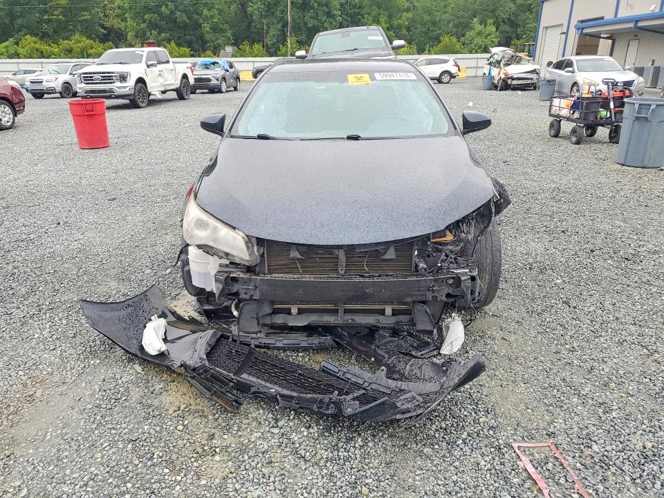 59947416 :رقم المزاد ، 4T1BF1FKXHU403456 vin ، 2017 Toyota Camry مزاد بيع