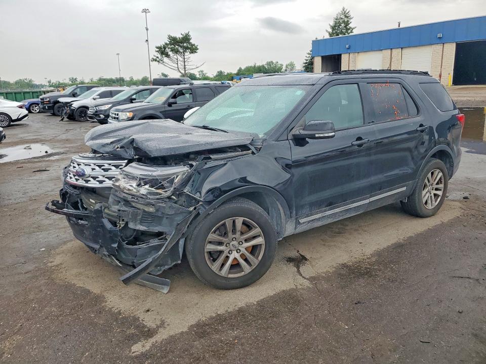 59391686 :رقم المزاد ، 1FM5K8D8XJGC83820 vin ، 2018 Ford Explorer مزاد بيع