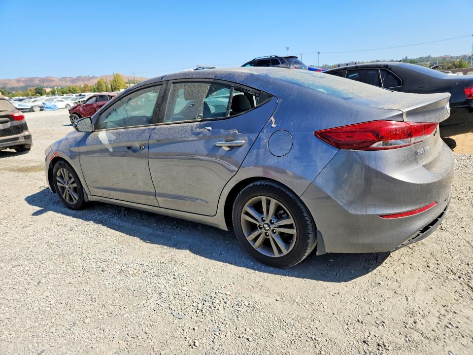 Продажа на аукционе авто 2018 Hyundai Elantra, vin: 5NPD84LF6JH260232, номер лота: 62944446