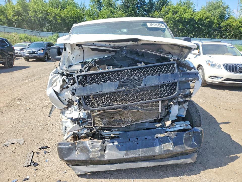 59976436 :رقم المزاد ، 1GCZGHF71N1155003 vin ، 2022 Chevrolet Express G3500 مزاد بيع
