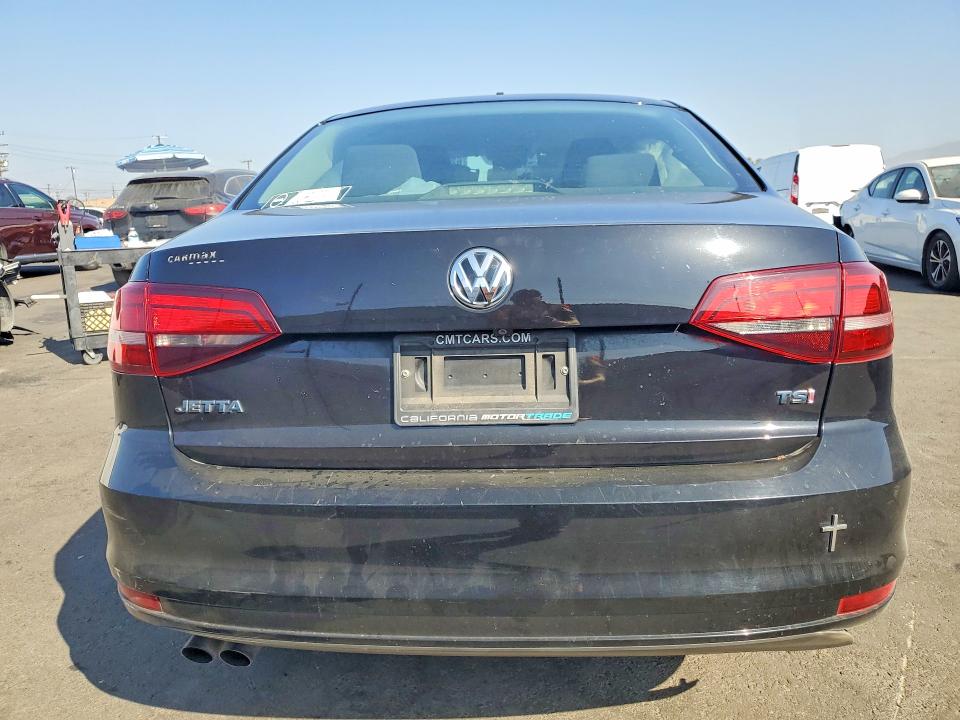 Продажа на аукционе авто 2017 Volkswagen Jetta, vin: 3VW2B7AJ0HM399419, номер лота: 62985146