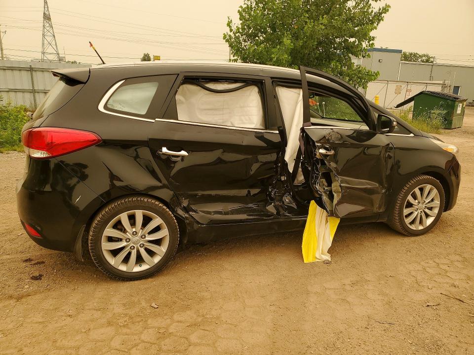 60564376 :رقم المزاد ، KNAHU8A35F7122722 vin ، 2015 Kia Rondo مزاد بيع