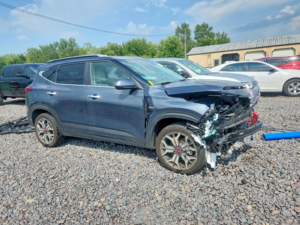 62599426 :رقم المزاد ، KNDETCA25N7307516 vin ، 2022 Kia Seltos مزاد بيع