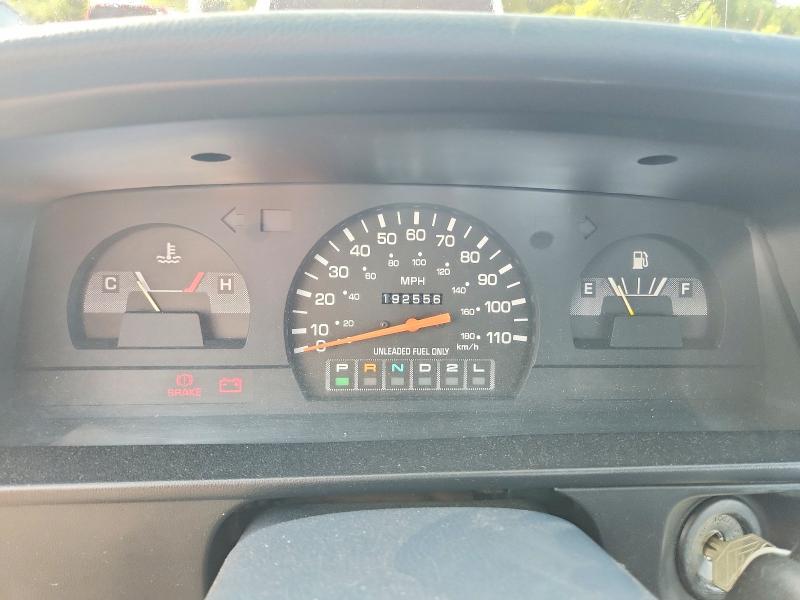 62290666 :رقم المزاد ، 4TARN81P6NZ001607 vin ، 1992 Toyota Pickup مزاد بيع