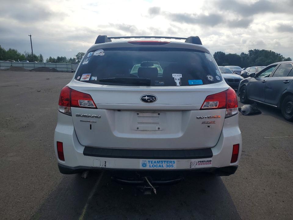 Продажа на аукционе авто 2011 Subaru Outback, vin: 4S4BRBGC8B3388506, номер лота: 61438246