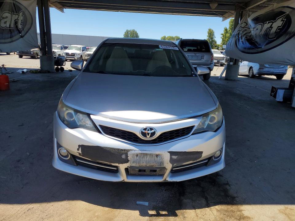 Продажа на аукционе авто 2014 Toyota Camry, vin: 4T1BF1FK5EU418068, номер лота: 63362536
