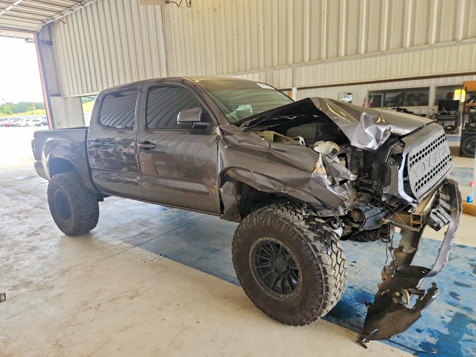 Aukcja sprzedaży 2016 Toyota Tacoma, vin: 5TFCZ5AN6GX014898, numer aukcji: 61952526
