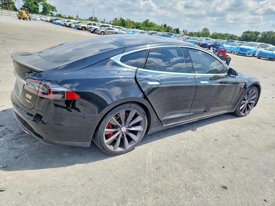 Продаж на аукціоні авто 2014 Tesla Model S, vin: 5YJSA1H25EFP64873, номер лоту: 63180066