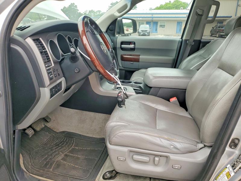 Продаж на аукціоні авто 2011 Toyota Sequoia, vin: 5TDDY5G18BS049968, номер лоту: 61124766