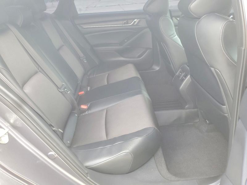 Продажа на аукционе авто 2018 Honda Accord, vin: 1HGCV2F36JA049390, номер лота: 61738806