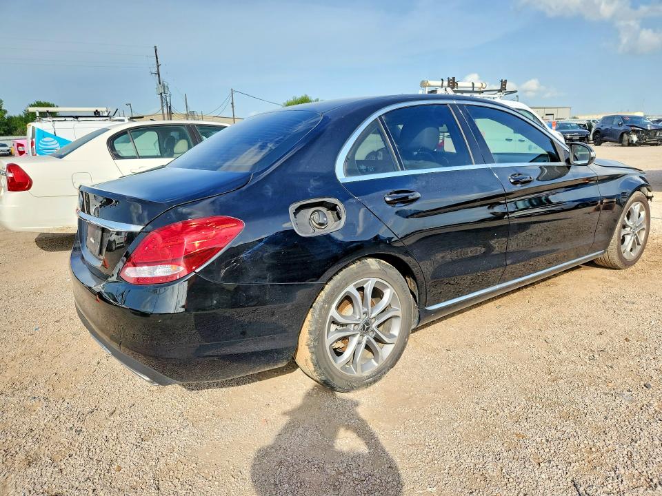 2018 Mercedes-benz C მანქანა იყიდება აუქციონზე, vin: 55SWF4JB3JU266713, აუქციონის ნომერი: 59809486