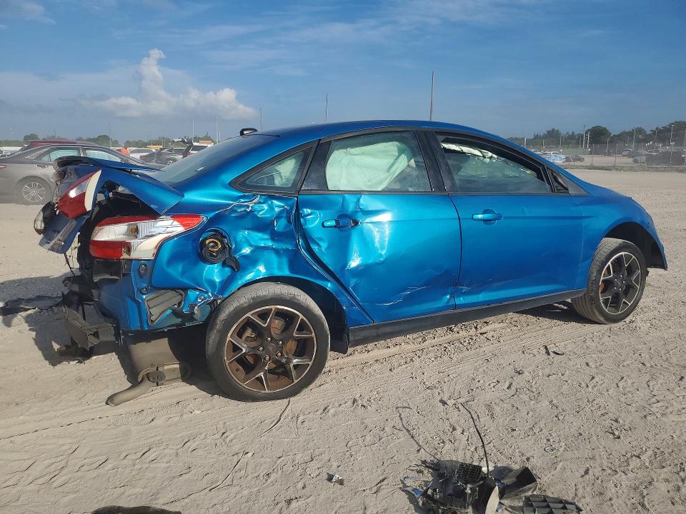 2014 Ford Focus მანქანა იყიდება აუქციონზე, vin: 1FADP3F28EL229609, აუქციონის ნომერი: 62262186