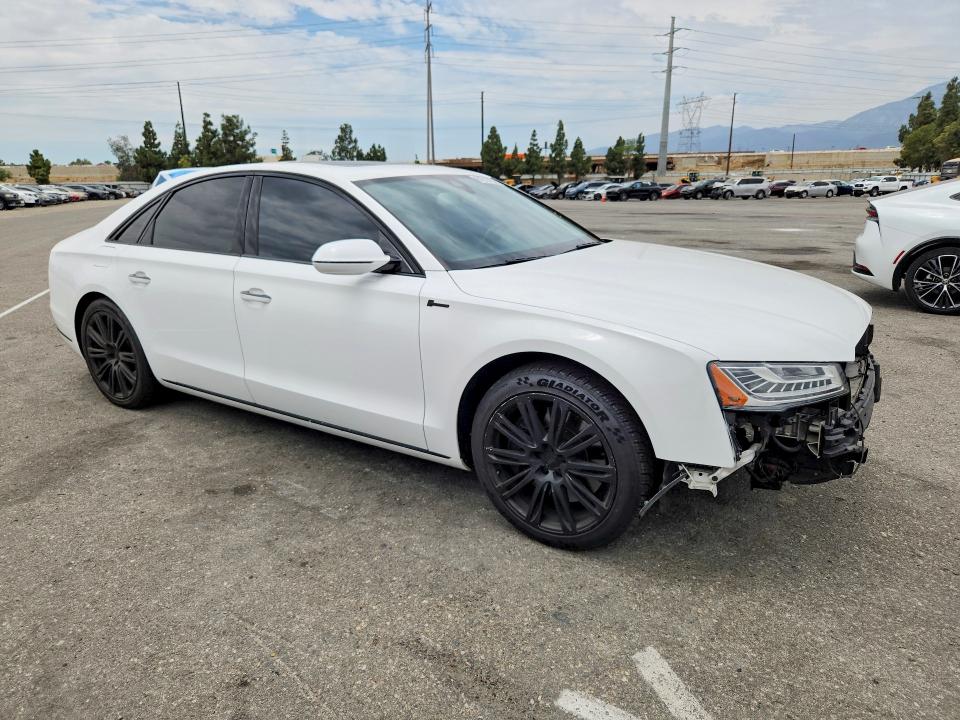 2015 Audi A8 მანქანა იყიდება აუქციონზე, vin: WAUJGAFD3FN037861, აუქციონის ნომერი: 61614156