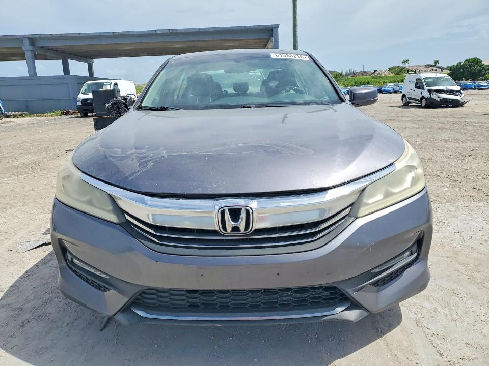 Продаж на аукціоні авто 2016 Honda Accord, vin: 1HGCR3F8XGA001910, номер лоту: 61530216