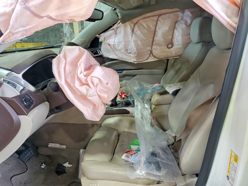 Продаж на аукціоні авто 2015 Cadillac Srx, vin: 3GYFNBE35FS568959, номер лоту: 61818416