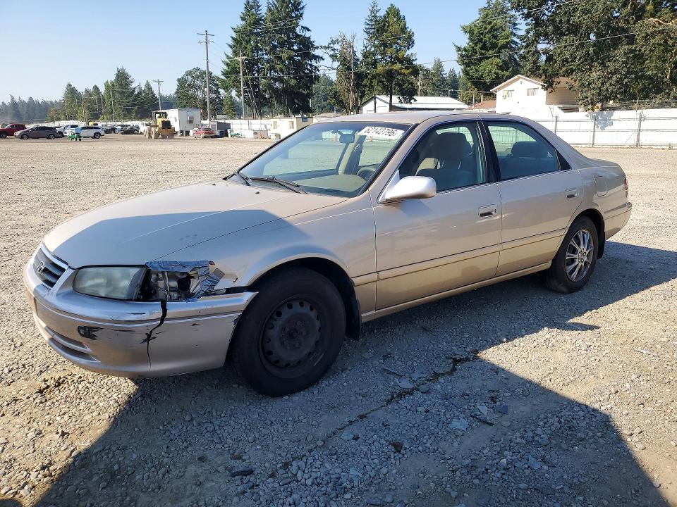 2000 Toyota Camry მანქანა იყიდება აუქციონზე, vin: JT2BG22K3Y0530496, აუქციონის ნომერი: 62142796