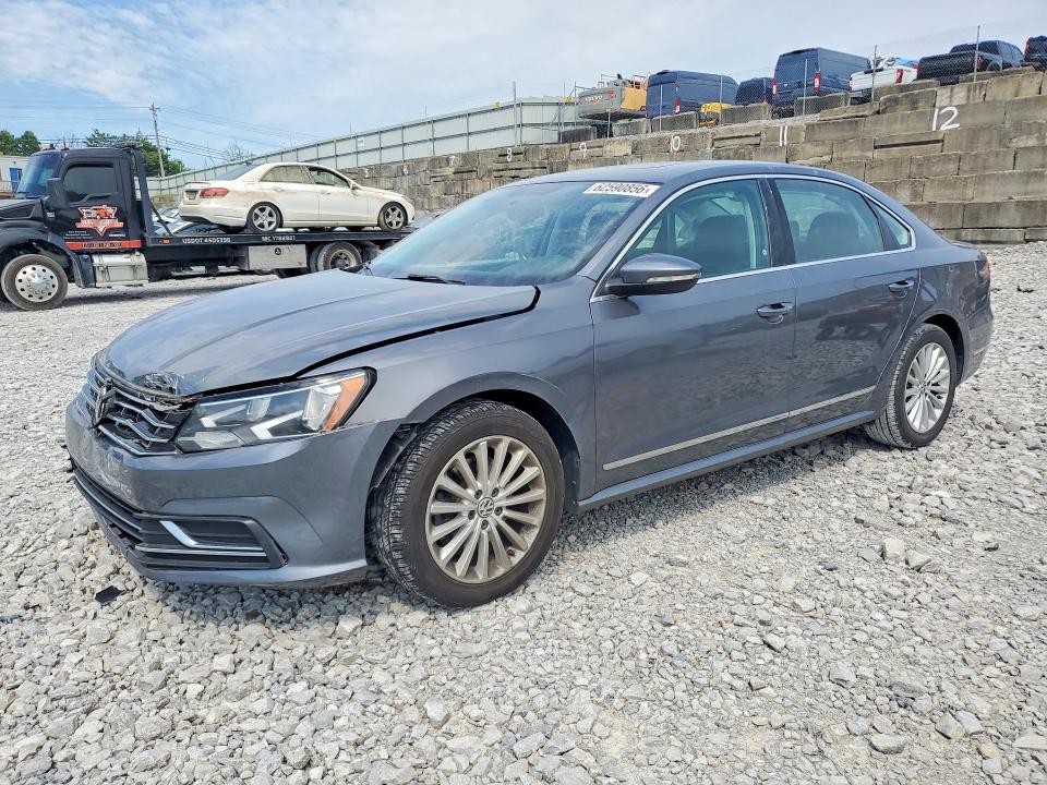 62590856 :رقم المزاد ، 1VWBT7A37HC073987 vin ، 2017 Volkswagen Passat مزاد بيع
