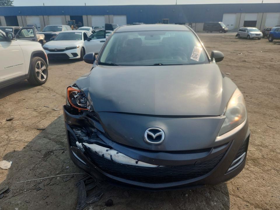 60487886 :رقم المزاد ، JM1BL1S53A1324120 vin ، 2010 Mazda 3 مزاد بيع