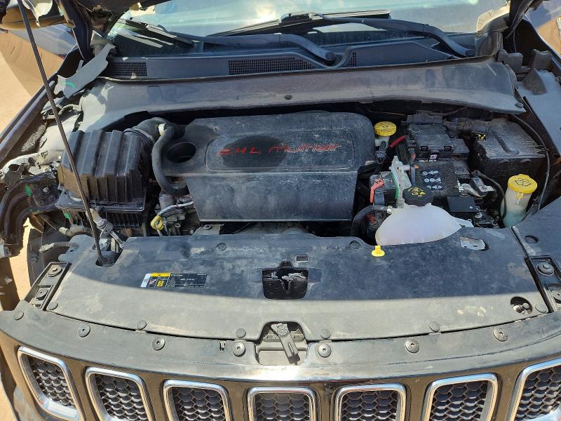 63017516 :رقم المزاد ، 3C4NJCAB3JT254861 vin ، 2018 Jeep Compass مزاد بيع