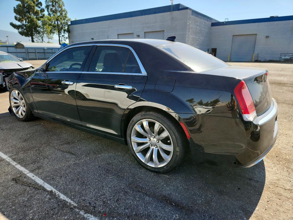 2015 Chrysler 300c მანქანა იყიდება აუქციონზე, vin: 2C3CCAEG9FH921920, აუქციონის ნომერი: 60988136