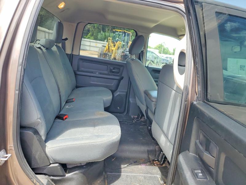 61794746 :رقم المزاد ، 1C6RR6KG4JS120004 vin ، 2018 Ram 1500 مزاد بيع