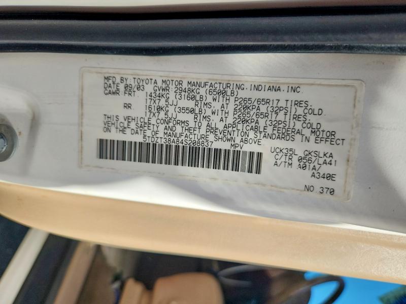 61055606 :رقم المزاد ، 5TDZT38A84S208837 vin ، 2004 Toyota Sequoia مزاد بيع