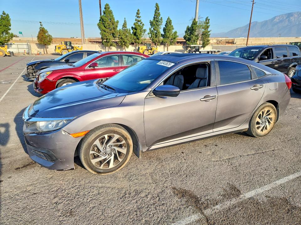 Auction sale of the 2017 Honda Civic, vin: 2HGFC2F70HH536618, lot number: 63043626