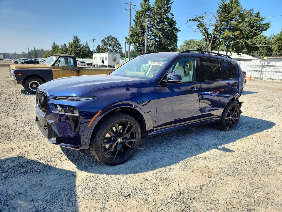 60071606 :رقم المزاد ، 5UX33EM07P9R70556 vin ، 2023 Bmw X7 مزاد بيع