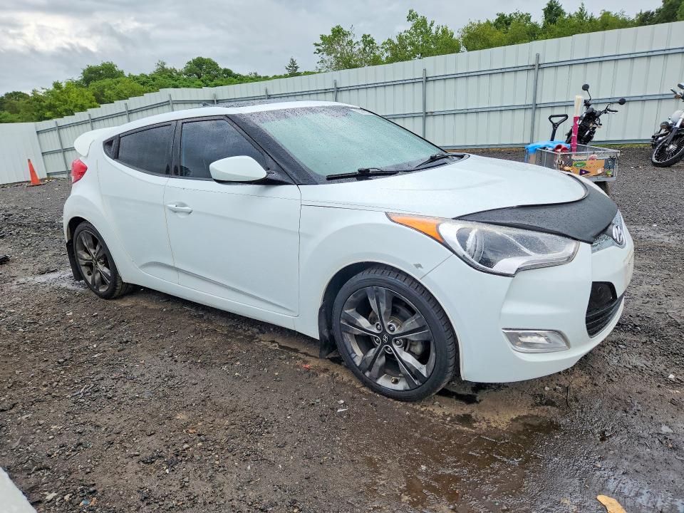 Продаж на аукціоні авто 2016 Hyundai Veloster, vin: KMHTC6AD7GU267661, номер лоту: 62802176