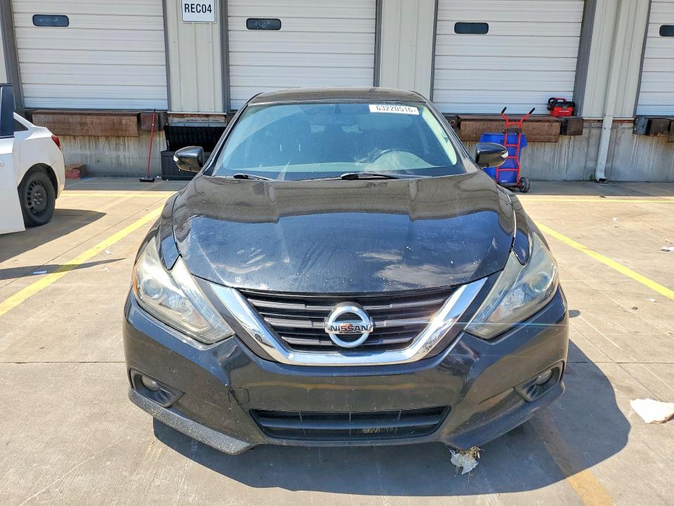 Продаж на аукціоні авто 2016 Nissan Altima, vin: 1N4AL3AP3GC202807, номер лоту: 63220516