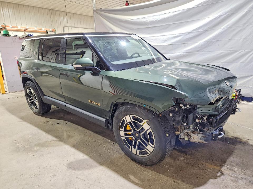 Продажа на аукционе авто 2022 Rivian R1s, vin: 7PDSGABL9NN002253, номер лота: 62059066