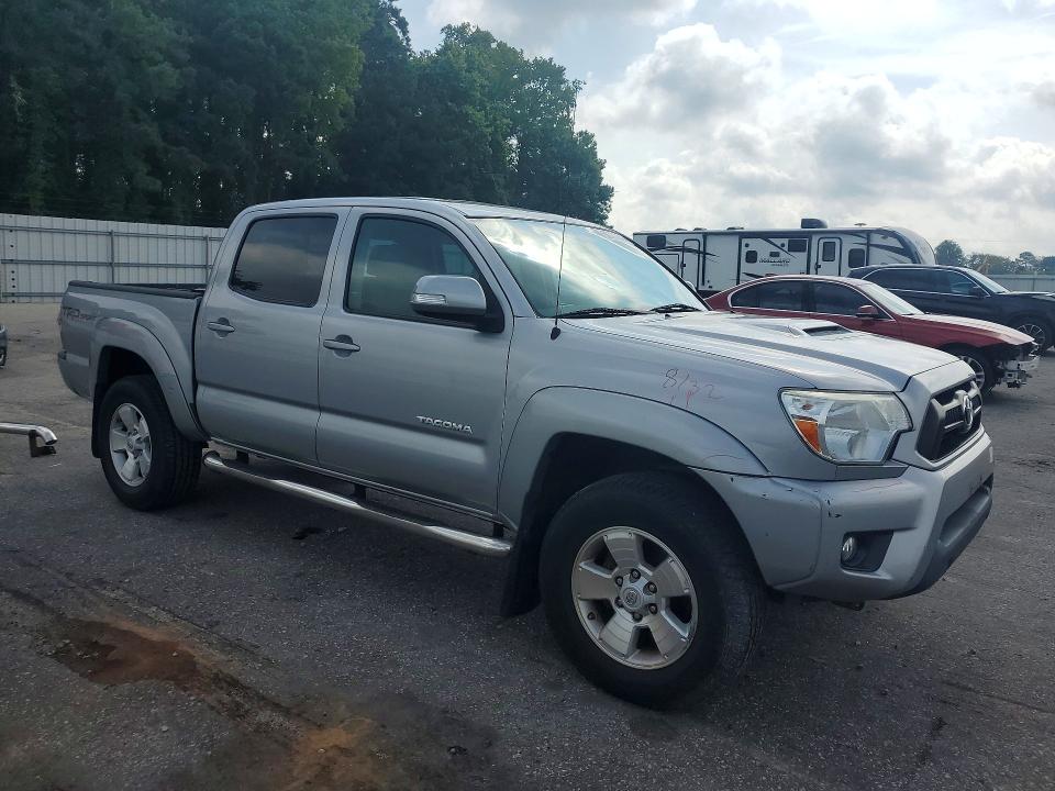2015 Toyota Tacoma მანქანა იყიდება აუქციონზე, vin: 5TFLU4EN4FX118372, აუქციონის ნომერი: 60793686