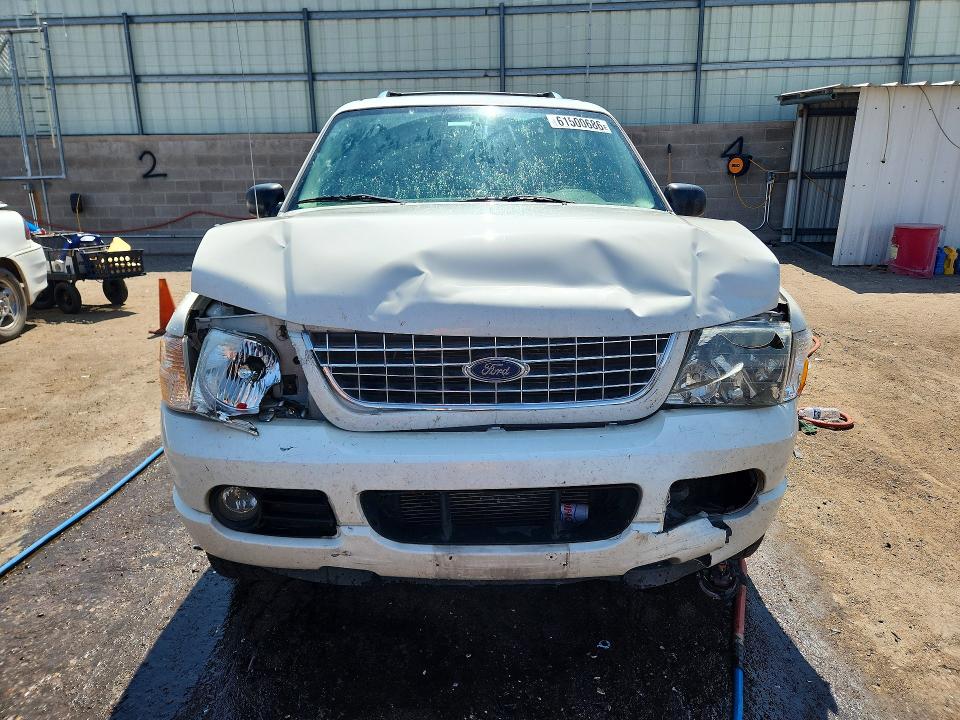 2004 Ford Explorer მანქანა იყიდება აუქციონზე, vin: 1FMDU75W74ZA63900, აუქციონის ნომერი: 61500686