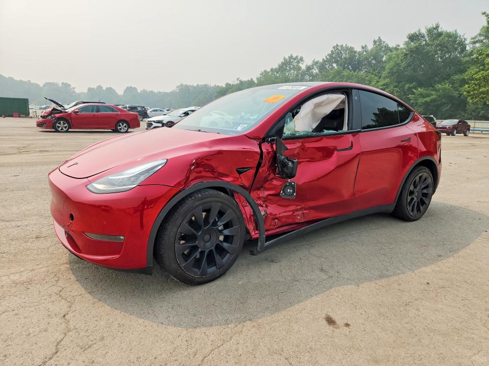 2022 Tesla Model Y მანქანა იყიდება აუქციონზე, vin: 7SAYGDEEXNF339869, აუქციონის ნომერი: 61429046