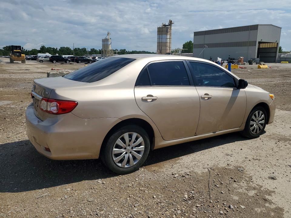 60792986 :رقم المزاد ، 2T1BU4EEXCC854707 vin ، 2012 Toyota Corolla مزاد بيع
