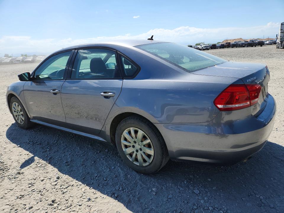 61413286 :رقم المزاد ، 1VWAP7A38DC012531 vin ، 2013 Volkswagen Passat مزاد بيع