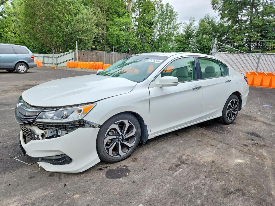 61619716 :رقم المزاد ، 1HGCR2F87GA177503 vin ، 2016 Honda Accord مزاد بيع