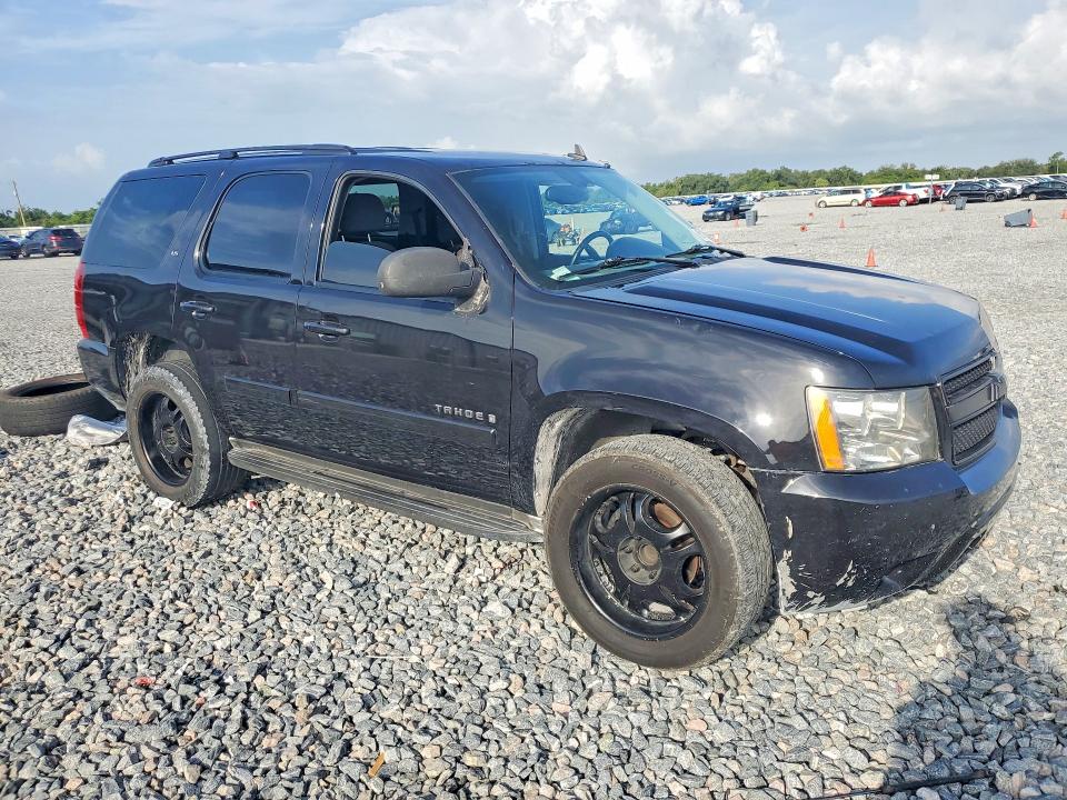 61792446 :رقم المزاد ، 1GNFC13C37R389520 vin ، 2007 Chevrolet Tahoe مزاد بيع