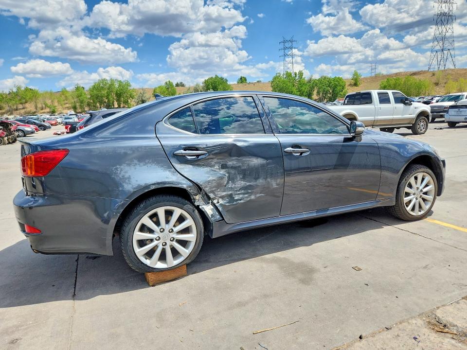 61393526 :رقم المزاد ، JTHCF5C2XA5038683 vin ، 2010 Lexus Is مزاد بيع