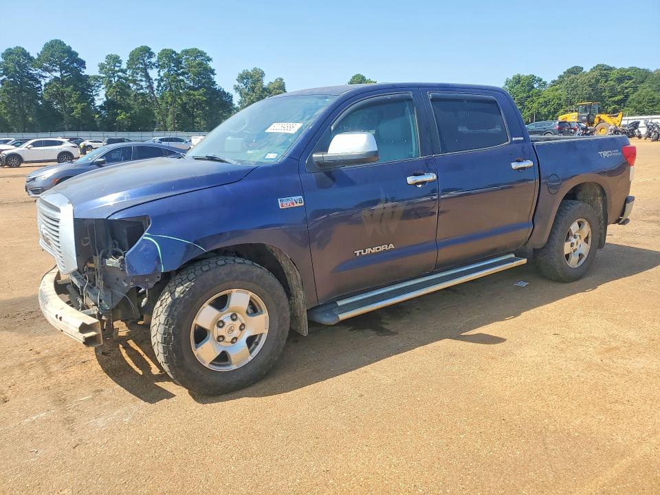 Auction sale of the 2011 Toyota Tundra, vin: 5TFHY5F10BX185864, lot number: 62289886