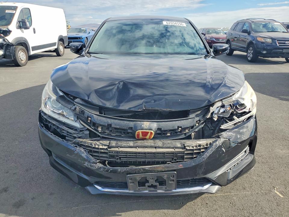 Продаж на аукціоні авто 2016 Honda Accord, vin: 1HGCR2F5XGA058821, номер лоту: 62058596
